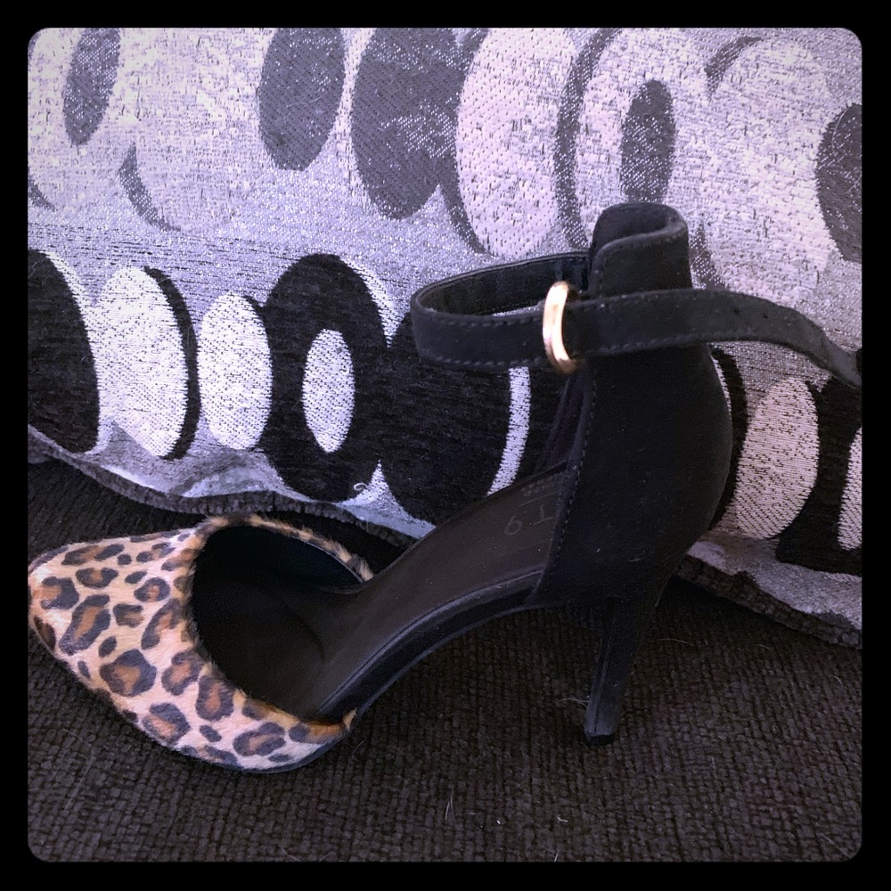Cheetah heels apt.9